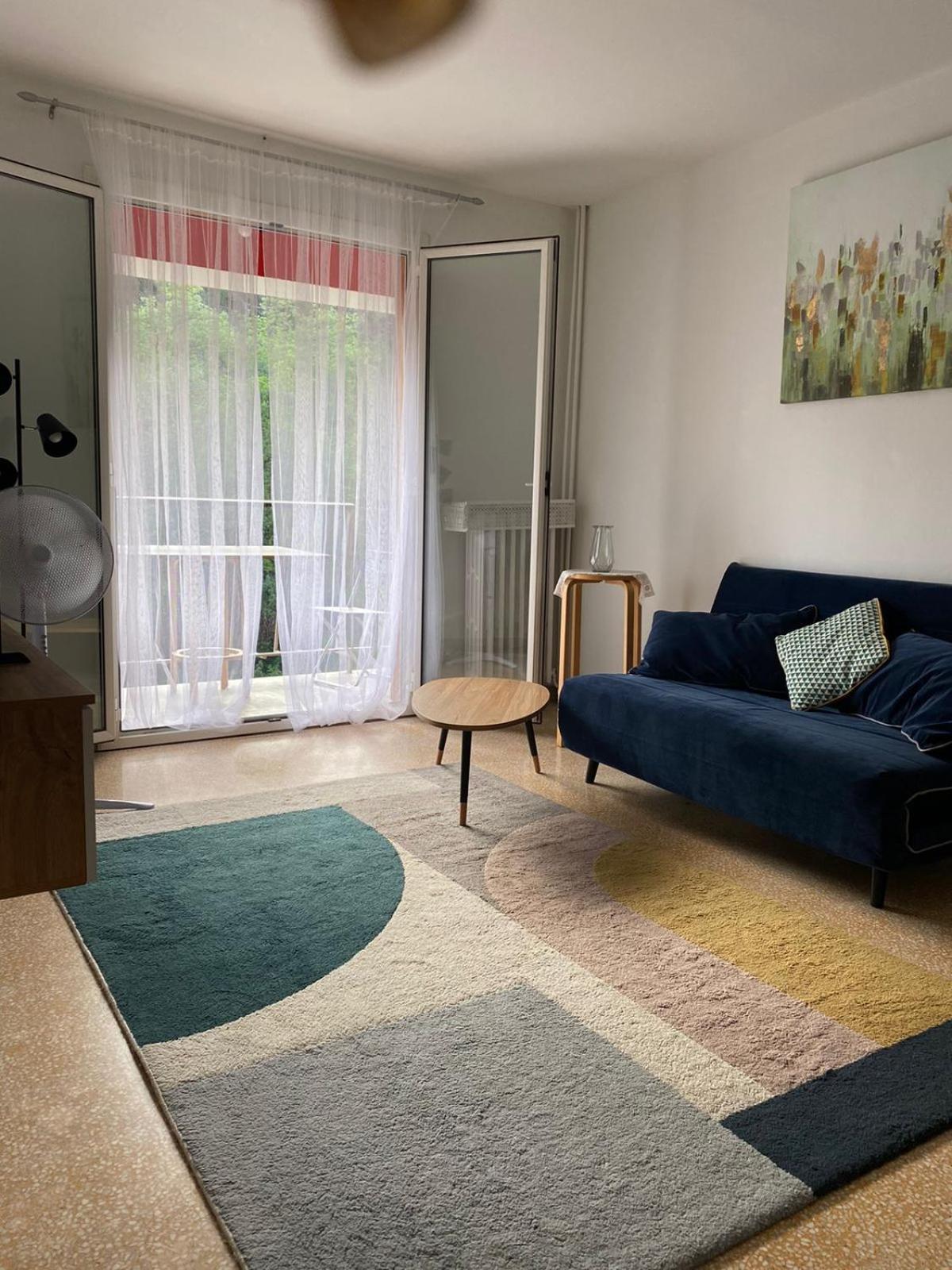 Grand Appartments Sappia Appartement *
